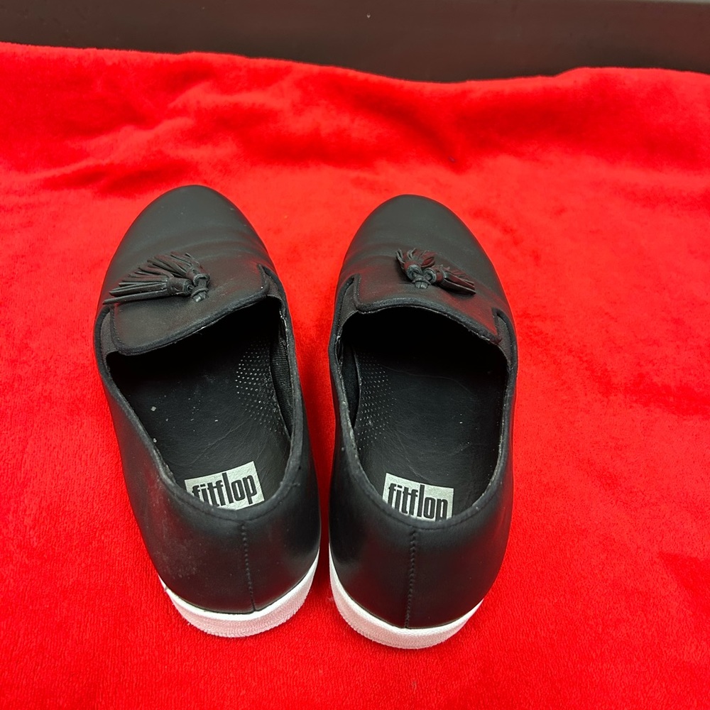 Black comfort shoes in good condition